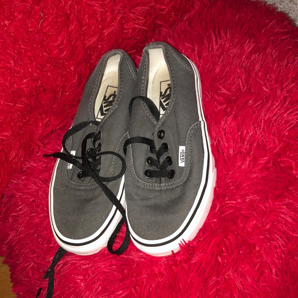 Vans grey